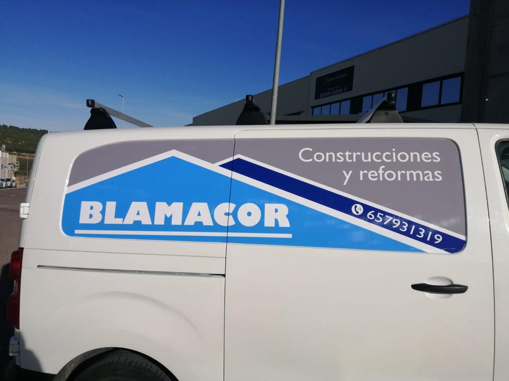 Rotulación y señalética Vehículos